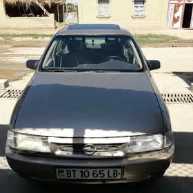 Opel Vectra 1990