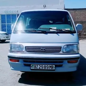 Toyota Hiace 1990