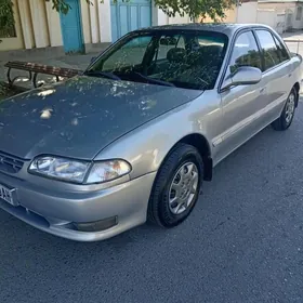 Hyundai Sonata 1996