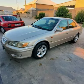 Toyota Camry 2000