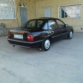 Opel Vectra 1992