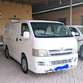 Toyota Hiace 2006