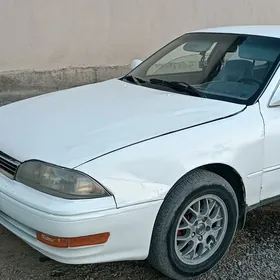 Toyota Camry 1991