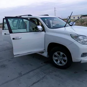 Toyota Land Cruiser Prado 2011