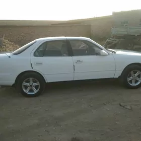 Toyota Camry 1993