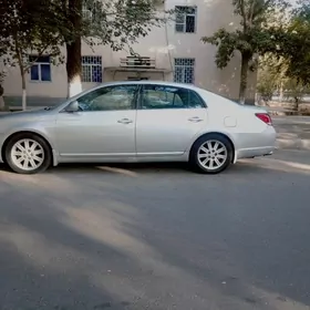 Toyota Avalon 2005