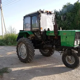 MTZ 80 2002