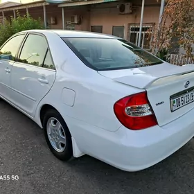 Toyota Camry 2003