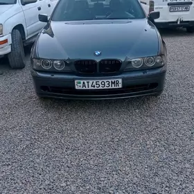 BMW E39 2002