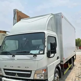 Mitsubishi Fuso 2024