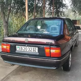 Opel Vectra 1992