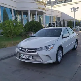 Toyota Camry 2016