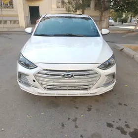 Hyundai Elantra 2018