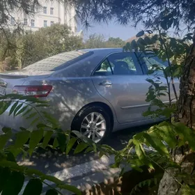 Toyota Camry 2011