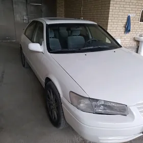 Toyota Camry 1997