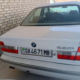 BMW 525 1989