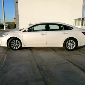 Toyota Avalon 2017