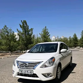 Nissan Versa 2019