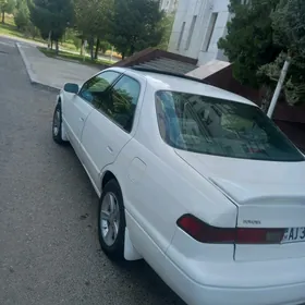 Toyota Camry 1998