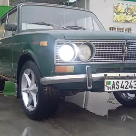 Lada 2103 1980