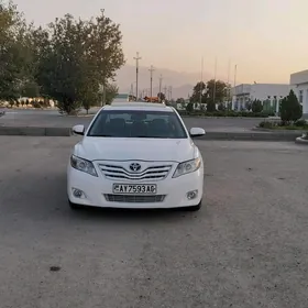 Toyota Camry 2010