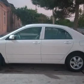 Toyota Corolla 2004