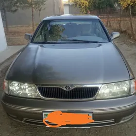 Toyota Avalon 1999