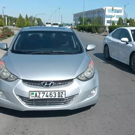 Hyundai Elantra 2012