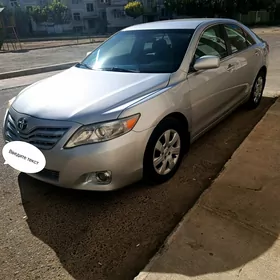 Toyota Camry 2010