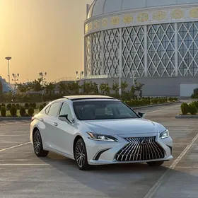 Lexus ES 350 2023