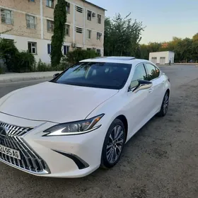 Lexus ES 350 2021