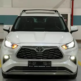 Toyota Highlander 2020