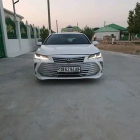 Toyota Avalon 2019