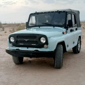 UAZ 469 2000