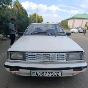 Nissan Bluebird 1988