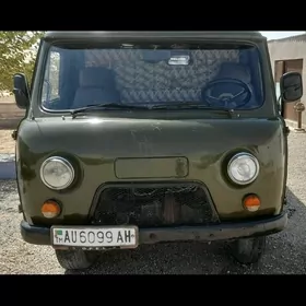 UAZ 452 1984