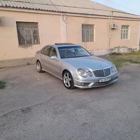 Mercedes-Benz E320 2004