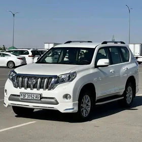 Toyota Land Cruiser Prado 2014