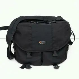 Sumka LowePro