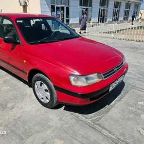 Toyota Carina 1995