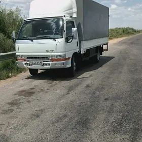 Mitsubishi Canter 2004