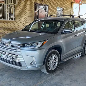 Toyota Highlander 2017