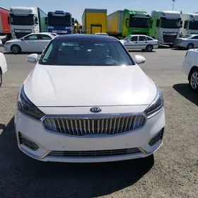 Kia Cadenza 2019