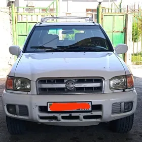 Nissan Pathfinder 2002