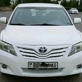 Toyota Camry 2010