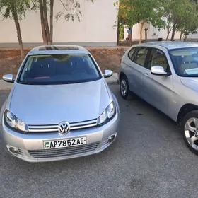 Volkswagen Golf 2010