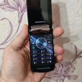 Телефон Motorola