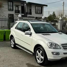 Mercedes-Benz ML350 2008