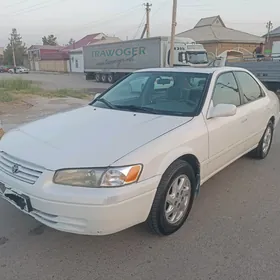 Toyota Camry 1997