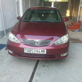 Toyota Camry 2004